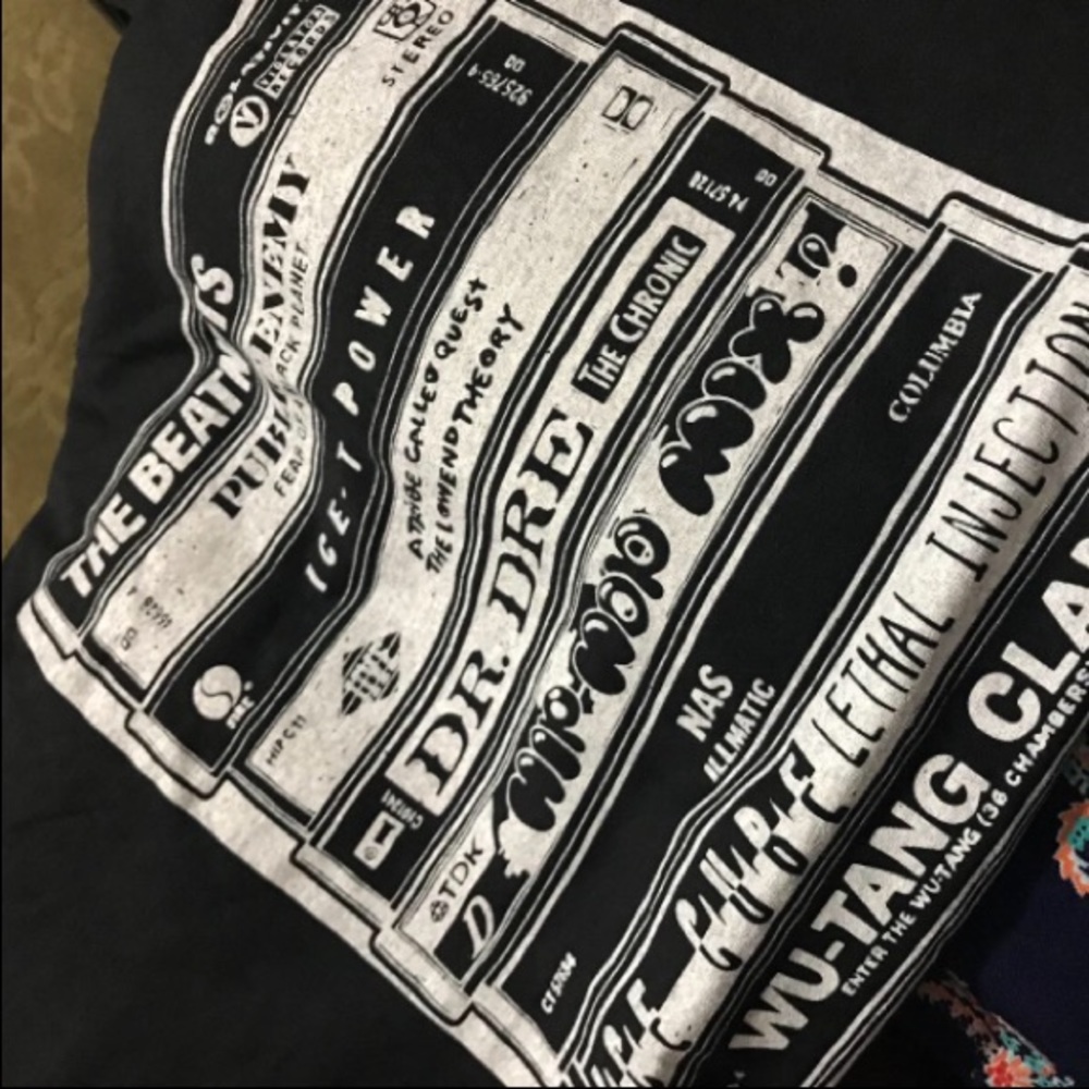 🎵 Hip Hop Cassette MENS Short sleeve T-SHIRT NWT - Picture 3 of 3